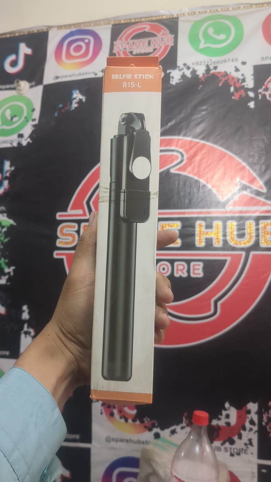 4 In 1 R1SL Selfie Stick
